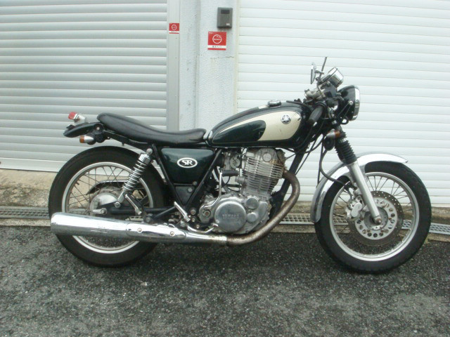 ヤマハ SR400